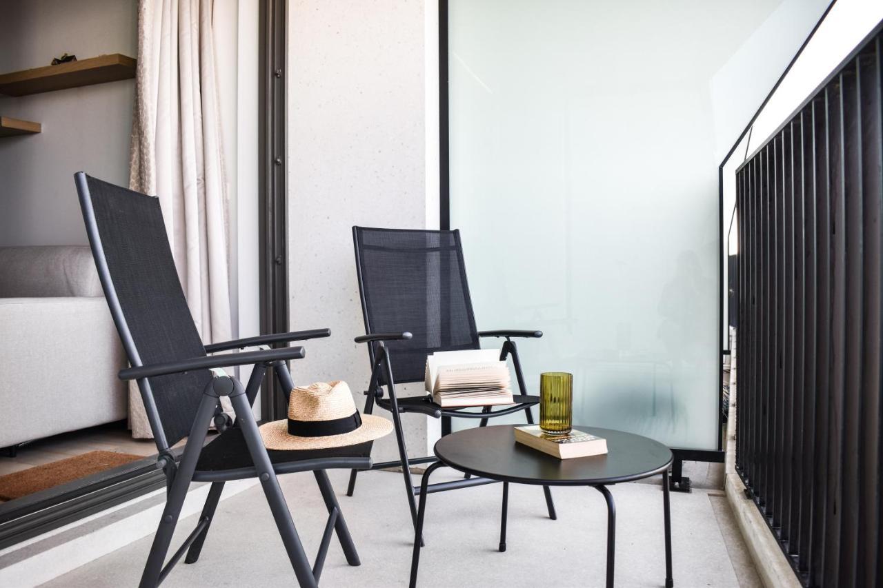 Crystal Residences - Luxurious Seaside Apartments Остенде Екстер'єр фото